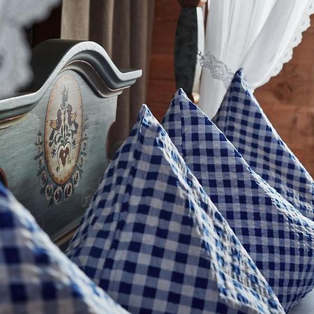 Curaglia Nostalgie Bed & Breakfast Chraemerhus מראה חיצוני תמונה