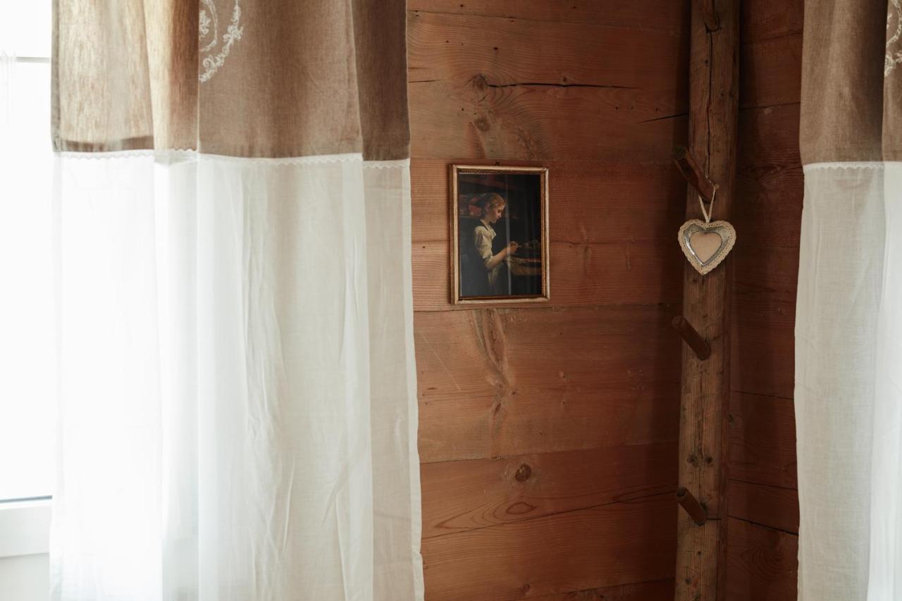 Curaglia Nostalgie Bed & Breakfast Chraemerhus מראה חיצוני תמונה